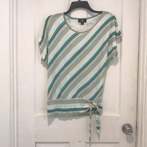 M blue striped iZ Byer blouse